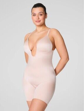 SPANX Suit Your Fancy Plunge Low Back Mid-Thigh Bodysuit Shapewear L/G NWT